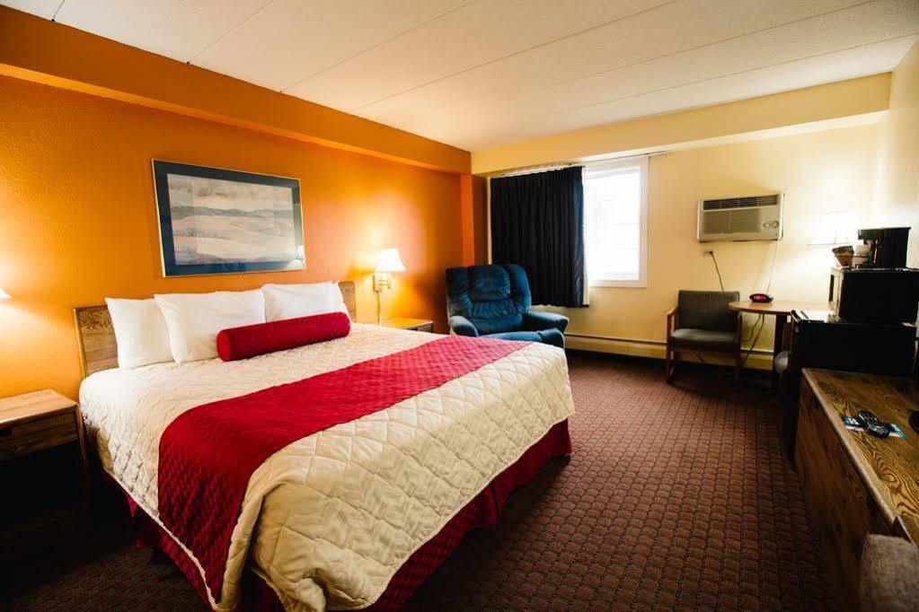 Days Inn By Wyndham Minot Exterior foto